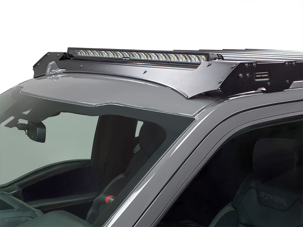 Ford F-150 Super Crew (2018-2020) Slimsport Roof Rack Kit / Lightbar valmis - Front Runner 1