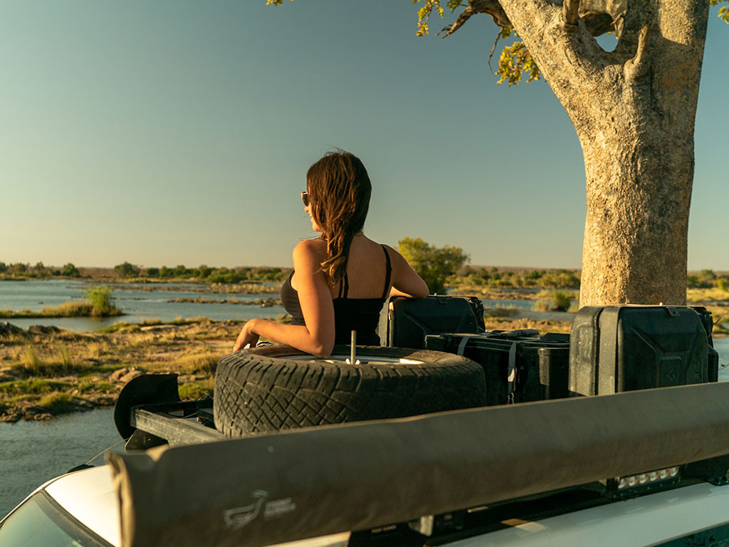 Bat Wing/Manta Wing markiisikiinnikkeet - Front Runnerilta 5