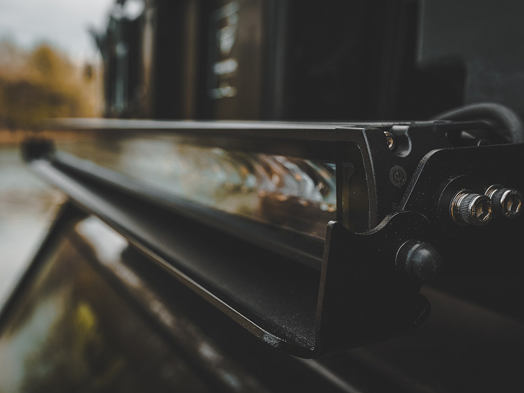 40 tuuman LED-valopalkki FX1000-CB SM -kiinnitysteline - Front Runnerin kautta 6