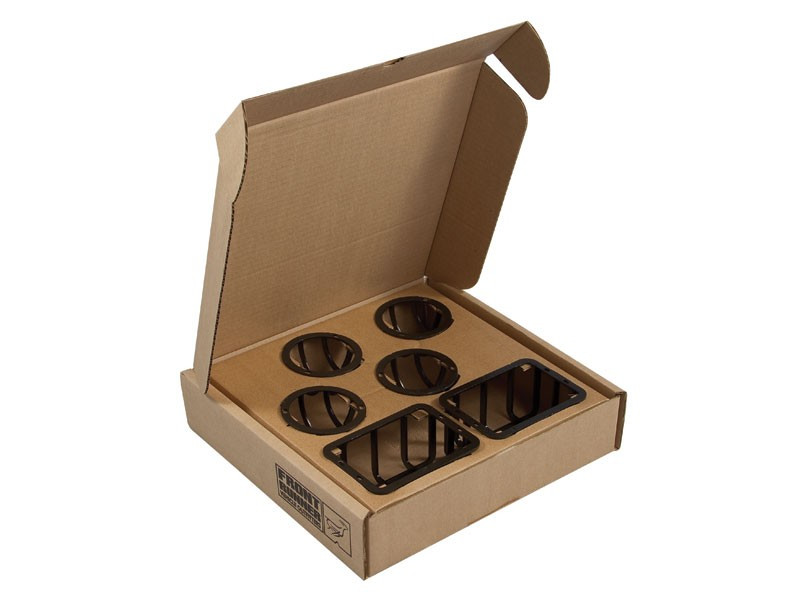 Land Rover Defender (1983-2006) Tail Light Guard - Front Runner 4