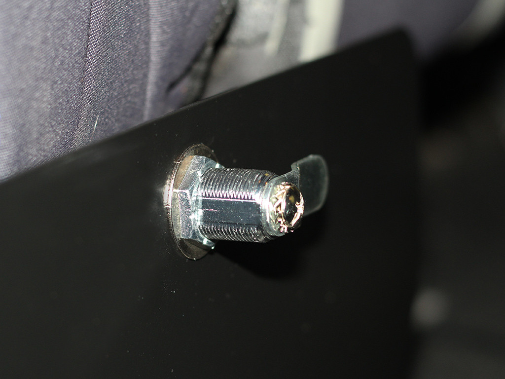 Ford Ranger Raptor (2020-2022) Lukittava istuimen alle säilytyslokero - eturunner 5