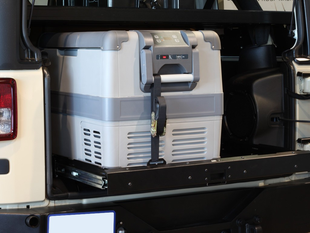 Jeep Wrangler JKU Cargo Slide - Front Runner 4