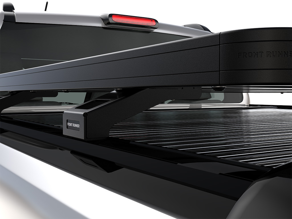 Isuzu D-Max X-Terrain (2020-nykyinen) Roll Top Slimline II -kuormalavateline - Front Runner 1