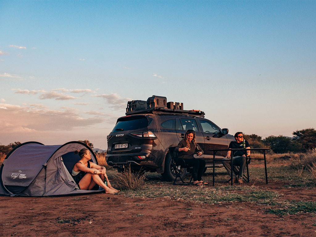 Isuzu MU-X (2021-Nykyinen) Slimline II -kattotelinesarja - Front Runner 7