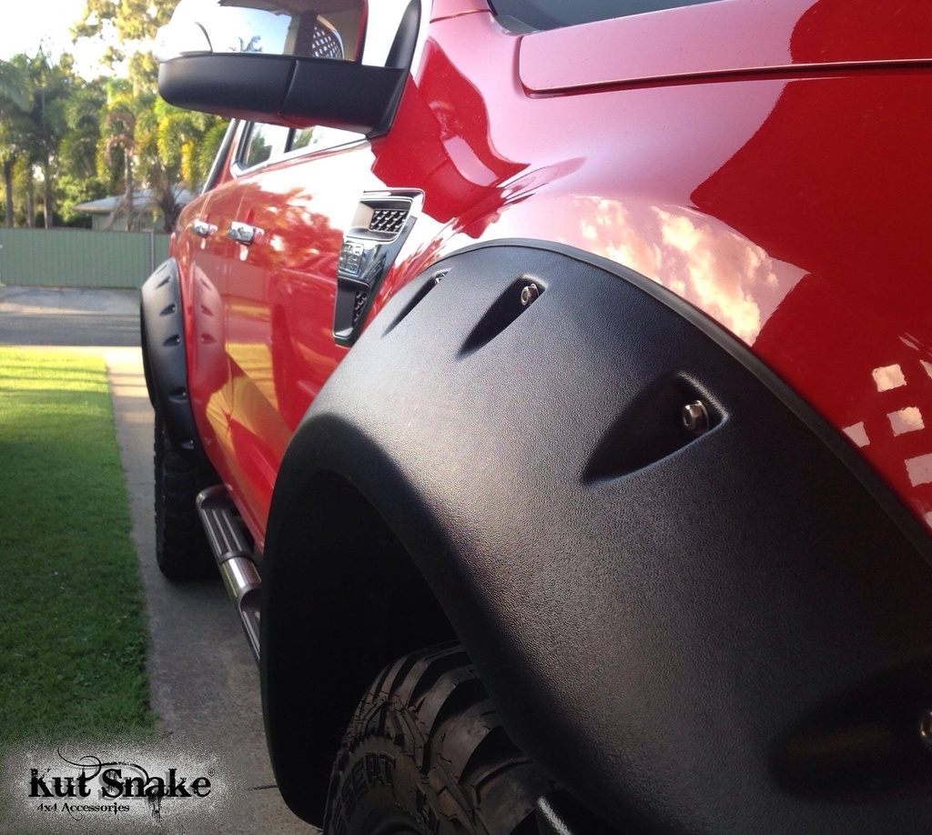 Lokasuojan levike 95mm, Ford Ranger MK2 22