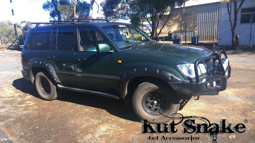 Lokasuojan levike, Toyota Land Cruiser 100 Standard 12