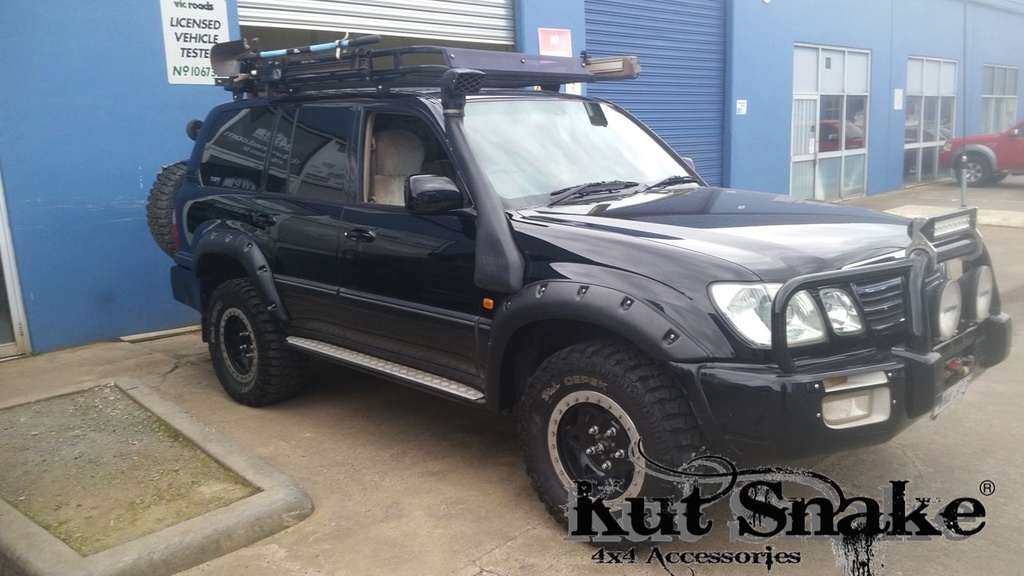 Lokasuojan levike, Toyota Land Cruiser 100 Standard 17