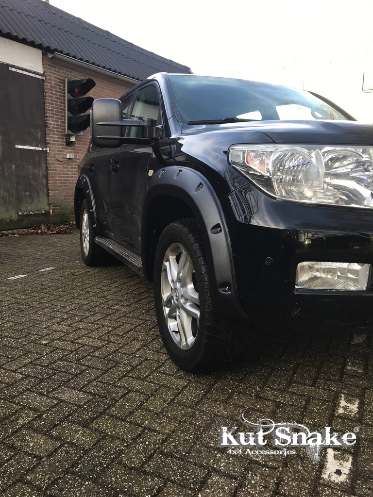 Fender Flares Toyota LC200 11