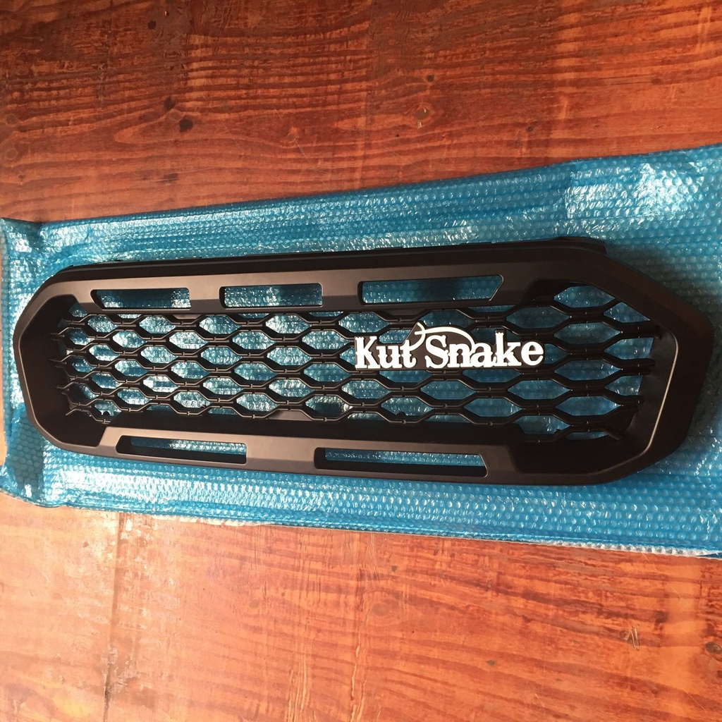 Ford Ranger Raptor Maski 2