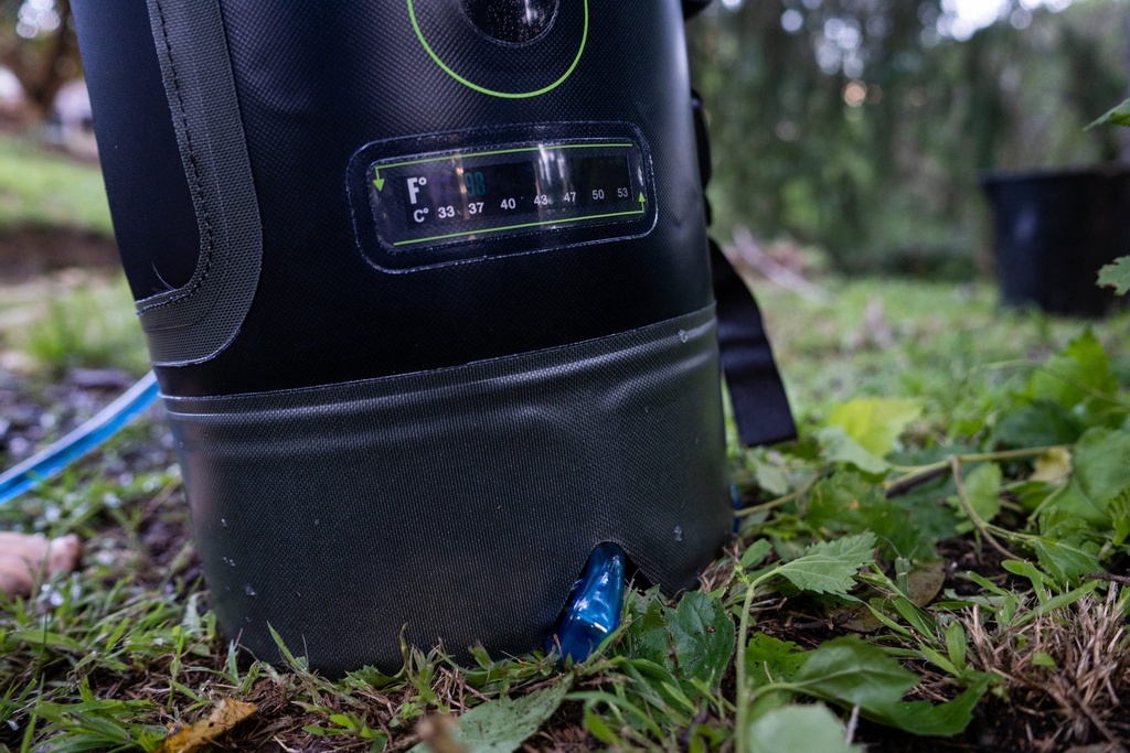 12L aurinko-lämmitteinen paineistettava retkisuihku 2