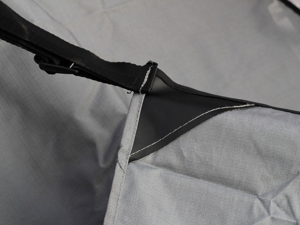 Tuulisuoja for 2,5M markiisi / edessä - Front Runner 5