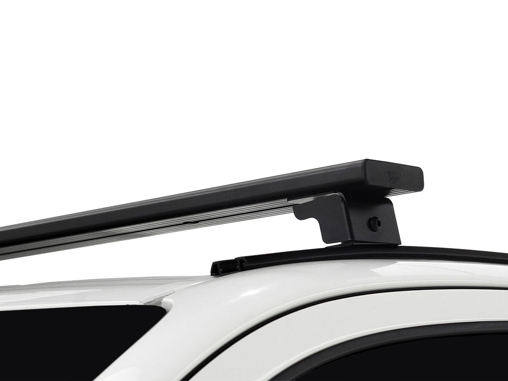 Toyota Hilux Revo DC (2016-nykyinen) kuormatankosarja / tela- ja jalat - Frontrunnerilta 2