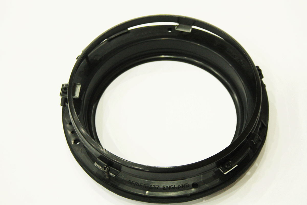 DEFENDER HEADLAMP MOUNTING BODY 93-