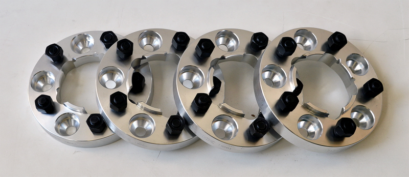 ALLOY WHEEL SPACERS KIT 30MM LAND ROVER WITH CENTRE HUB