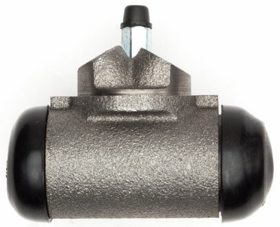 Brake Cylinder Rear Right