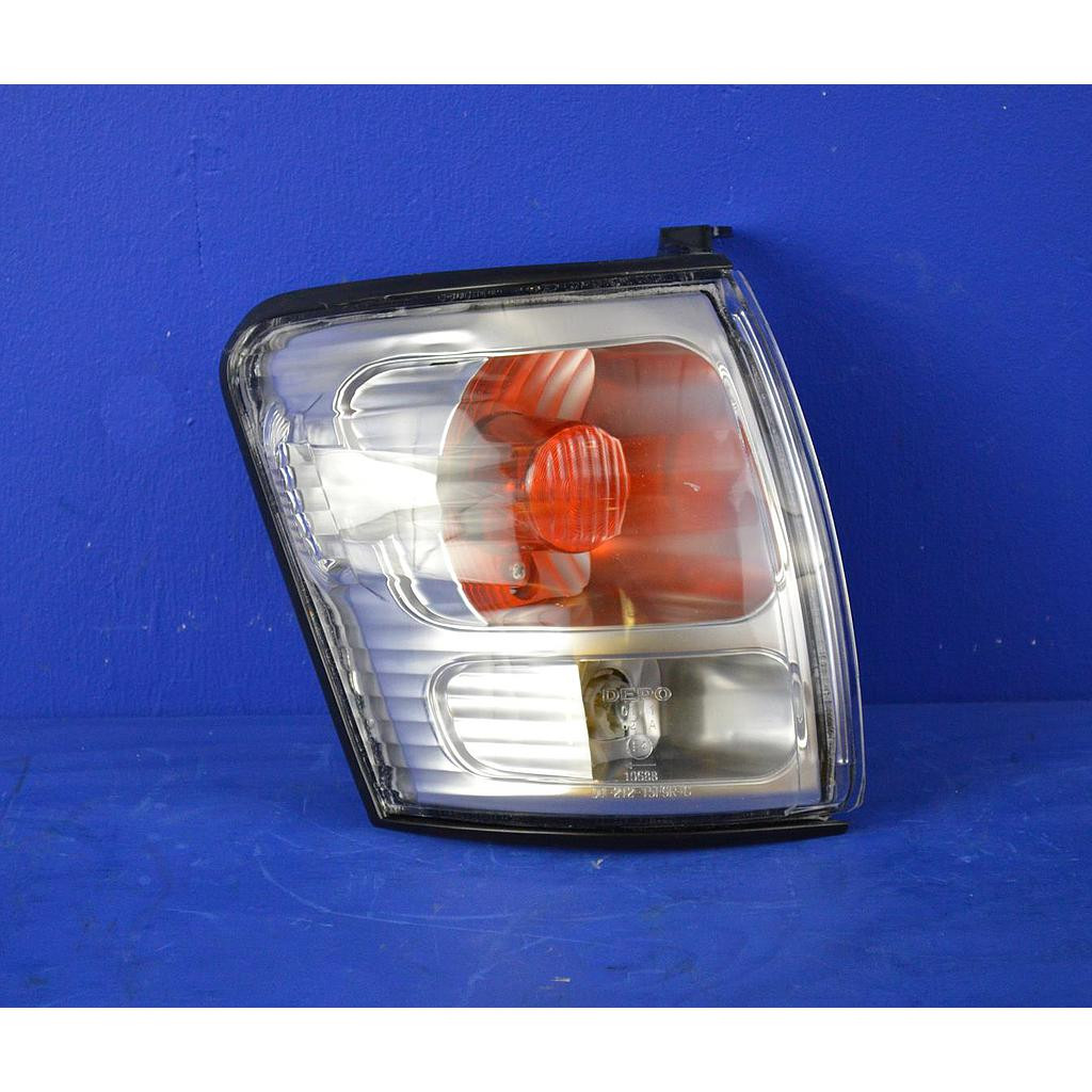 Right side / turn Toyota Hilux 6 1997-2005 (copy)