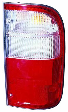 Rearlight RH Toyota Hilux 95-97