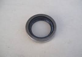 Inner halfshaft seal - front