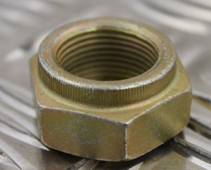 PINION LOCKING NUT, Salisbury akselille, Land Rover