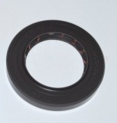 Rear axle seal P38
