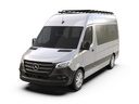 Mercedes Benz Sprinter (L2H2/170in MWB/Högt tak) (2007-Current) Slimpro Van Rack Kit - av Front Runner