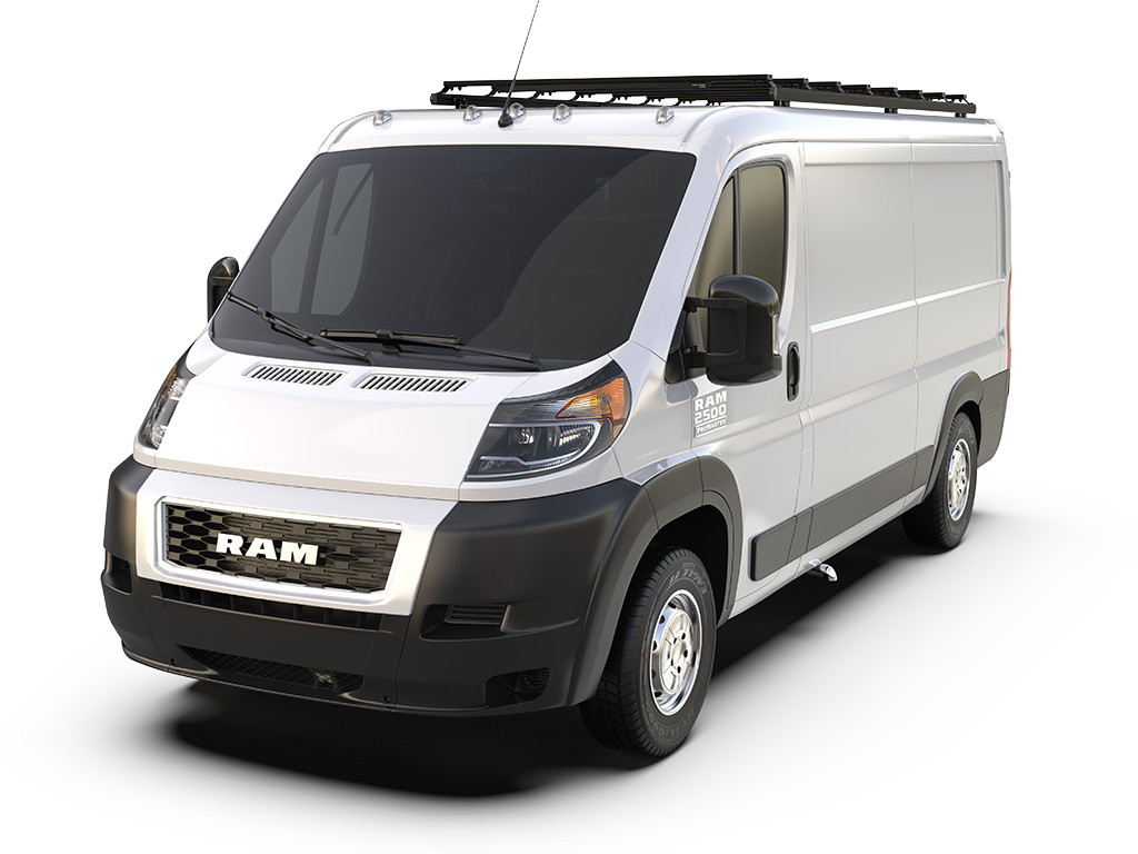 RAM Pro Master 2500 (136” WB/Lågt tak) (2014-Current) Slimpro Van Rack Kit – av Front Runner