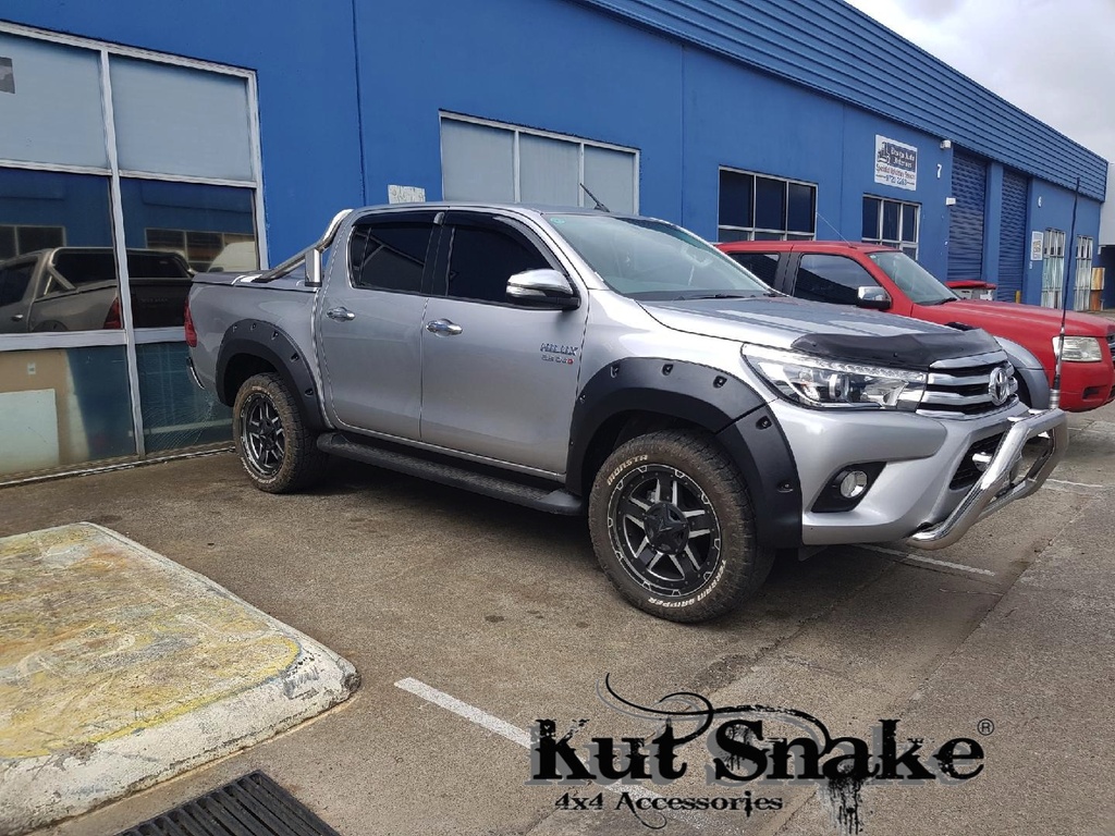 Fender flares, Toyota Hilux Revo