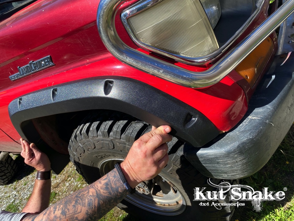 Fender flares, Toyota Land Cruiser 70-series 90-