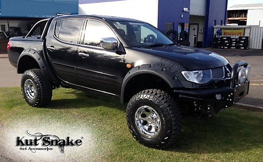 Skärmbreddare MITSUBISHI L200 06- 75mm