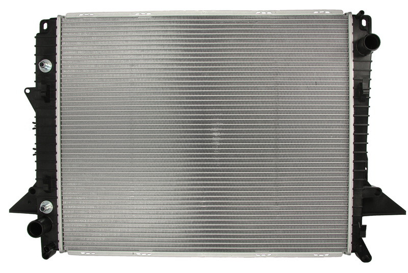 Jäähdytin Radiator Discovery 3 aut
