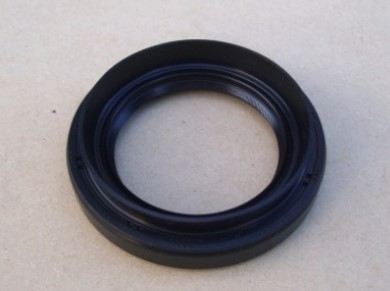Transfer box output seal, Toyota
