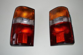 par av bak lycktor TOYOTA HILUX